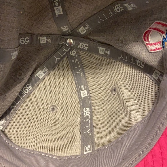 Hat - Picture 4 of 6